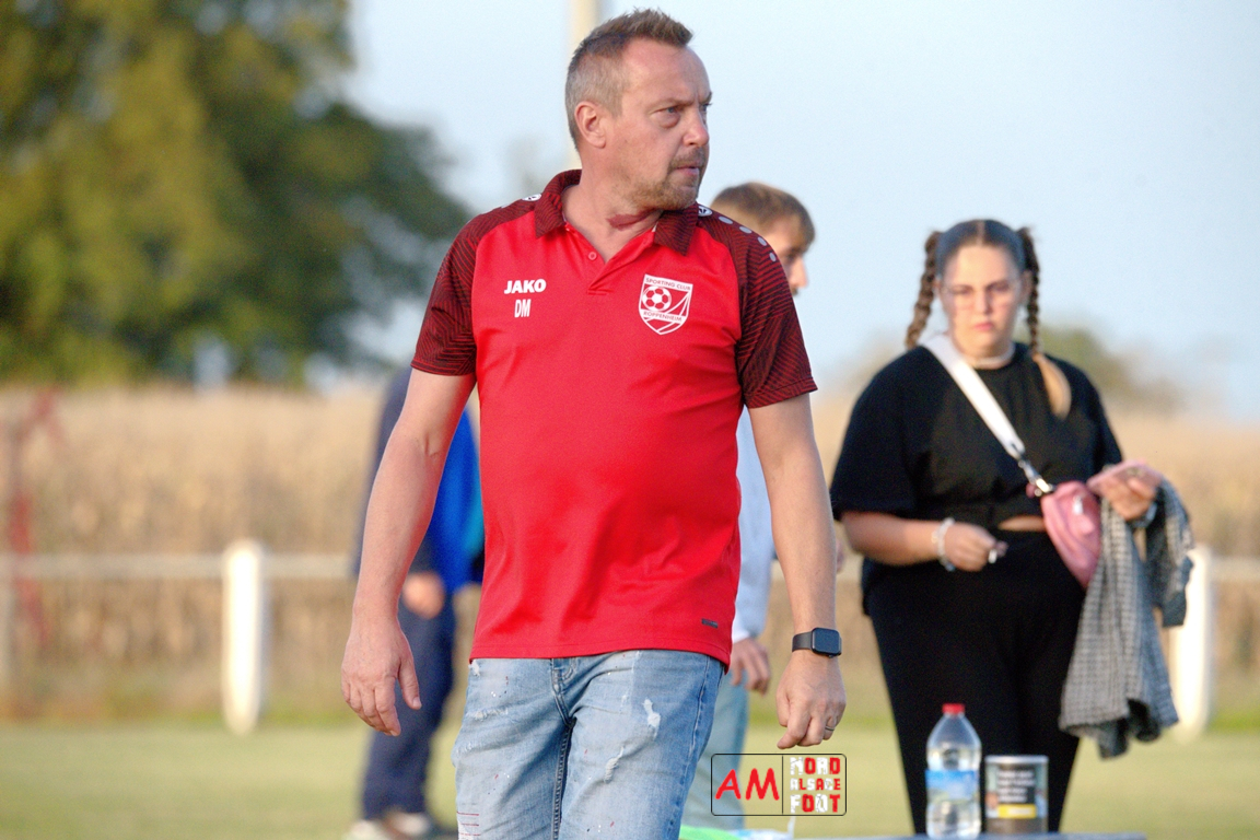 Hugo Roppenheim Féminines à 8 | SC Roppenheim F Vs AS Hunspach F en images – Nord ...